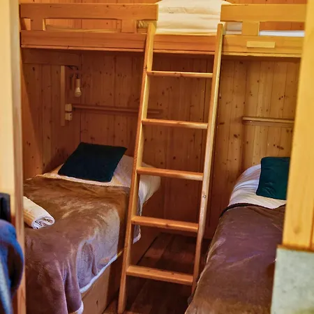 Lodge Tiny House - Sur Pilotis - Etat Nature Magnieres
