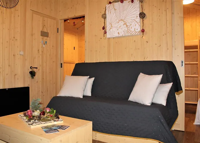 Tiny House - Sur Pilotis - Etat Nature Magnieres